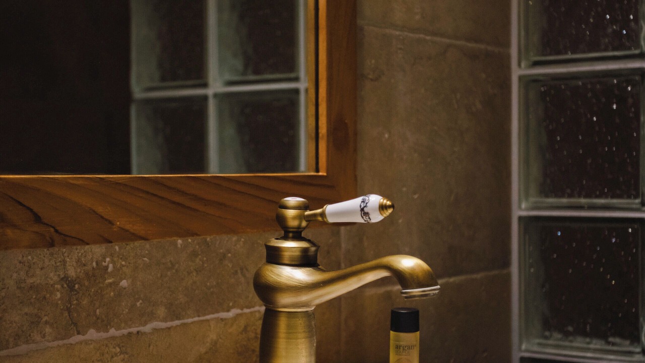 Photo of Bathroom in Sully