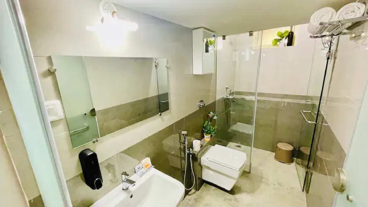 Photo of Bathroom in Gauravaddo
