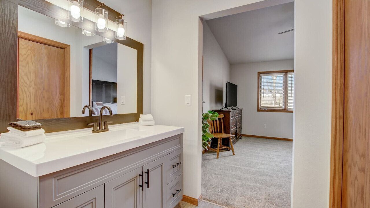 Photo of Bathroom in Lake Delton