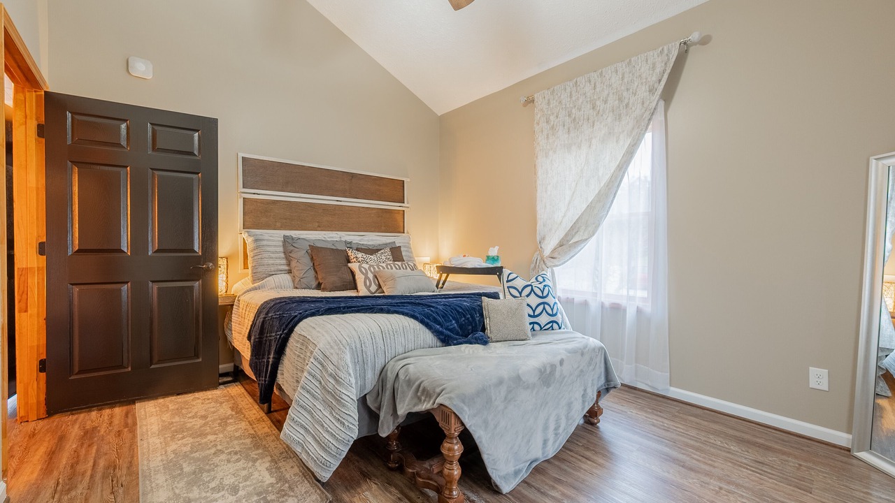 Photo of Bedroom in Draper