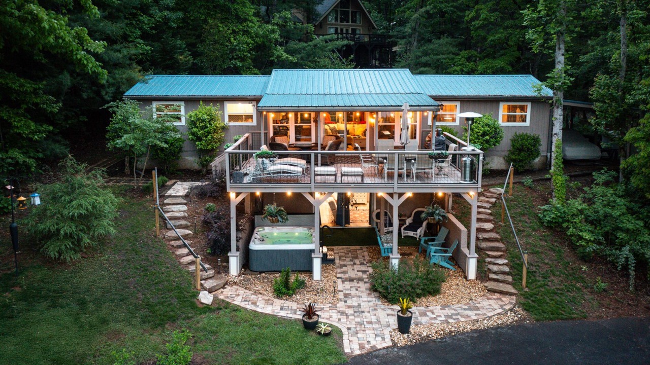 Photo of Outdoor in Hayesville