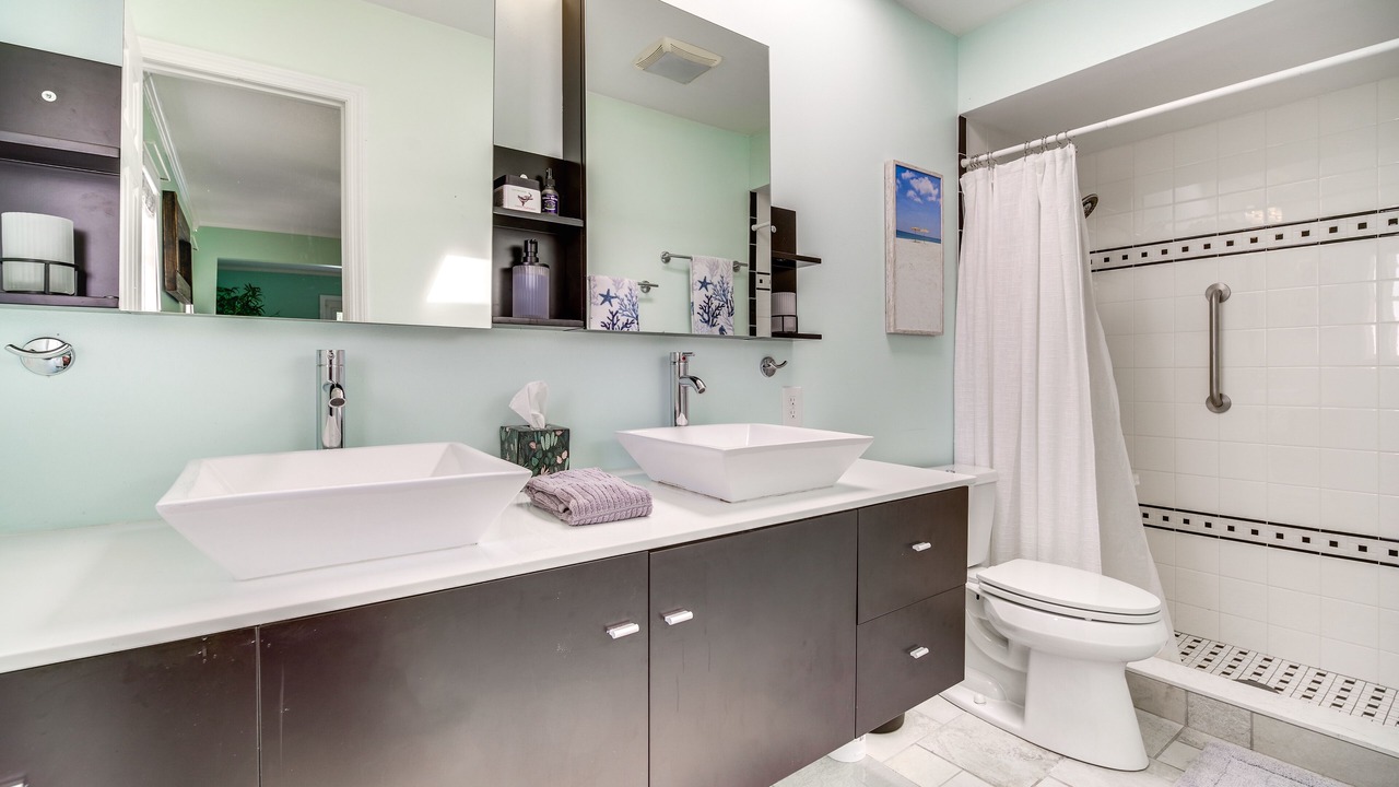 Photo of Bathroom in Sebastian Highlands