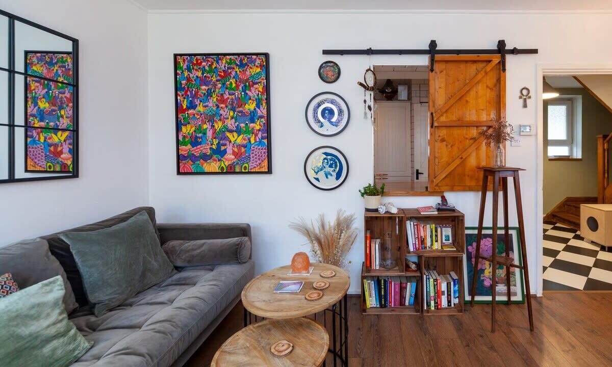 Photo of Livingroom in Homerton