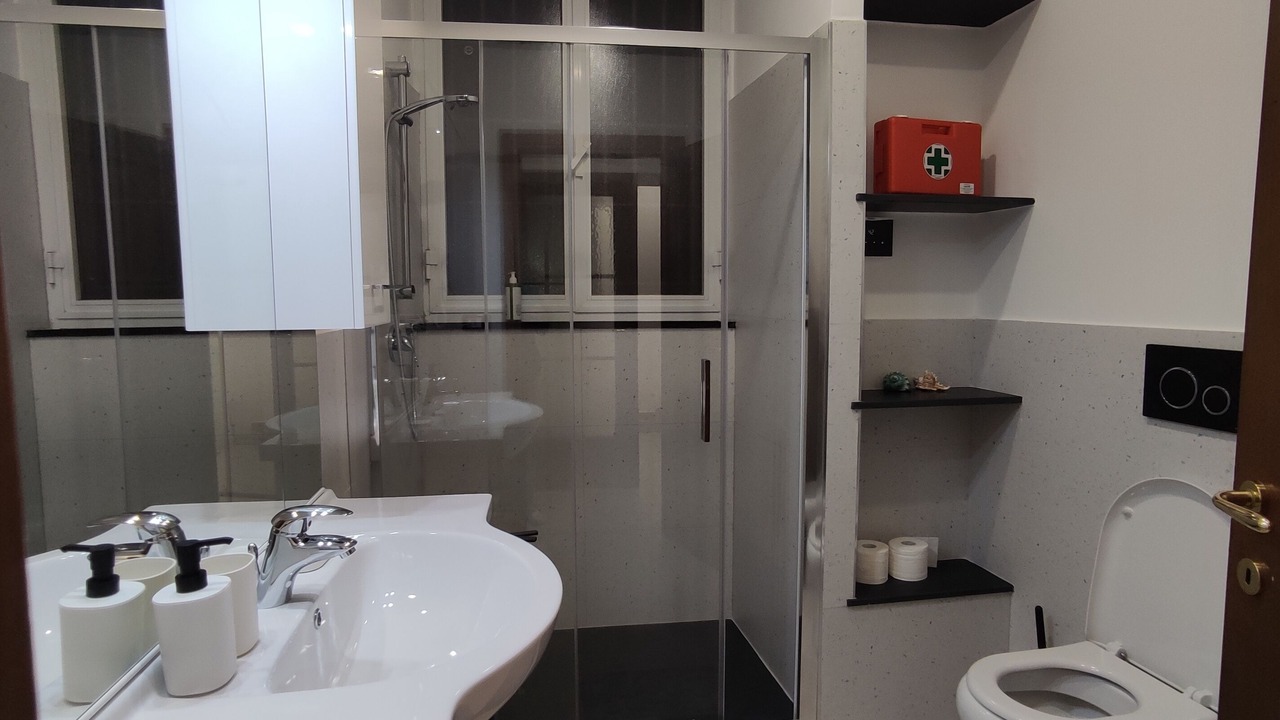 Photo of Bathroom in Albaro