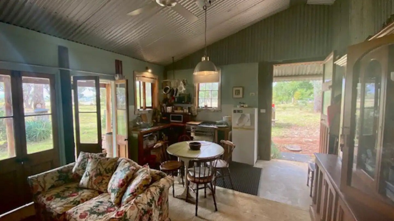 Photo of Livingroom in Wallabadah
