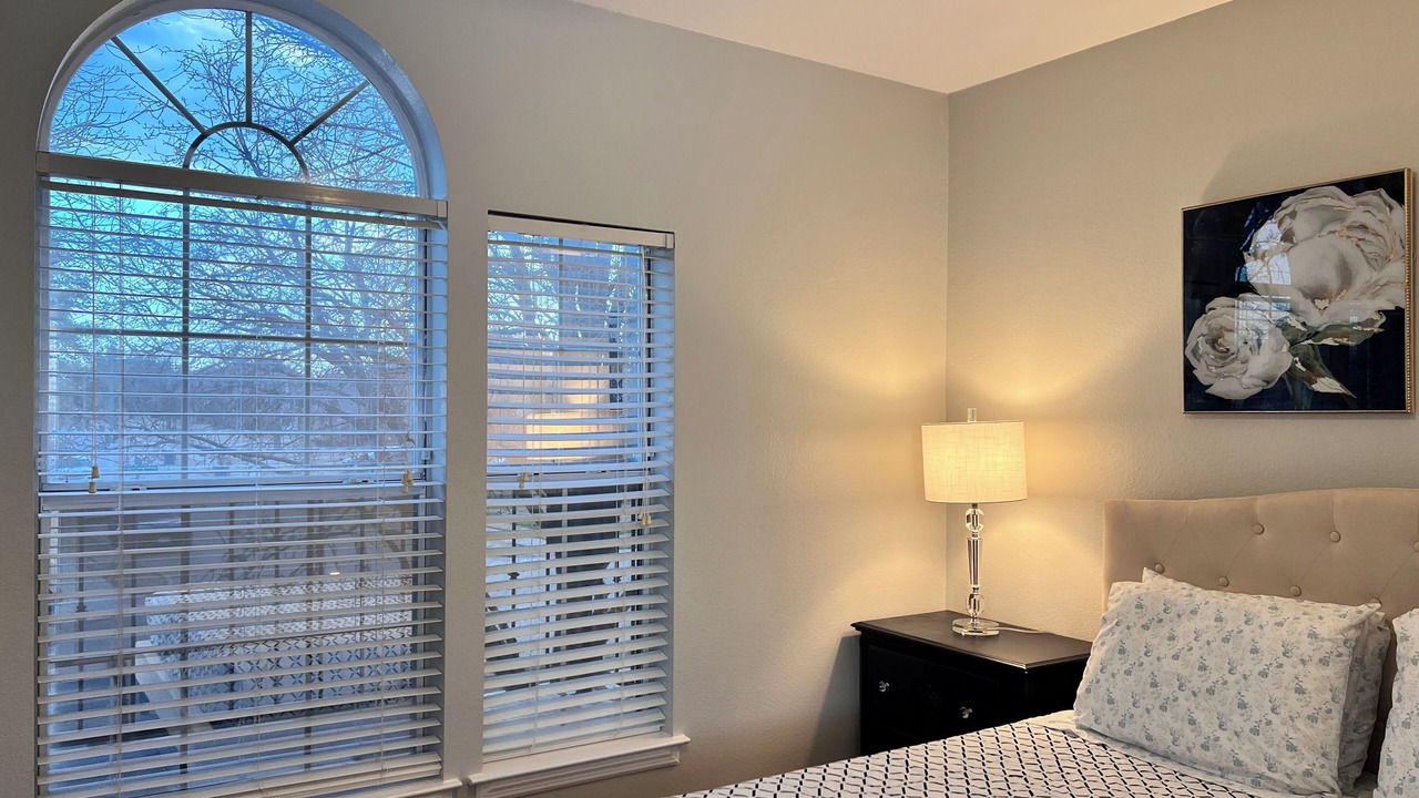 Photo of Bedroom in Lewisville