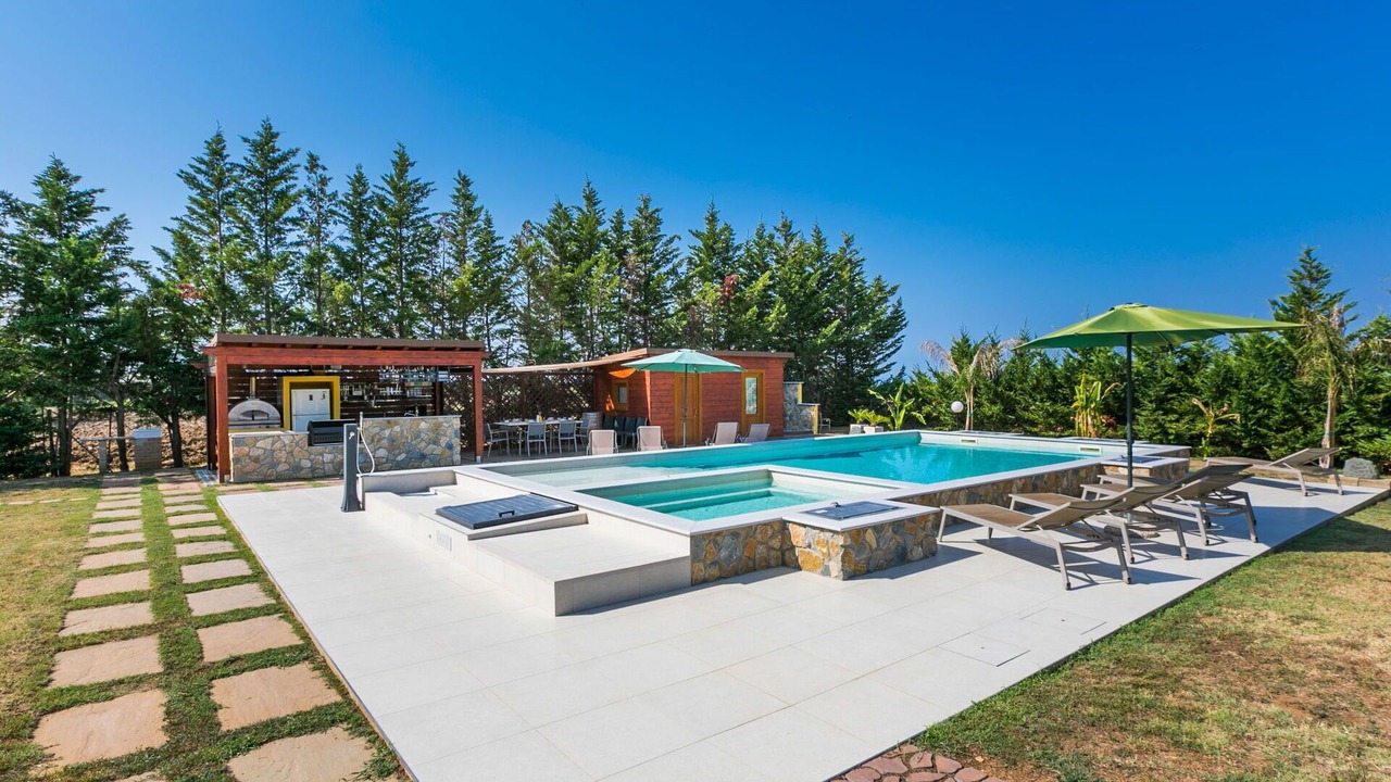 Photo of Outdoor in Cecina