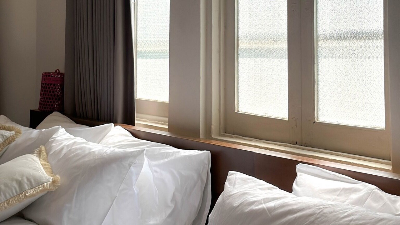 Photo of Bedroom in Pom Prap Sattru Phai