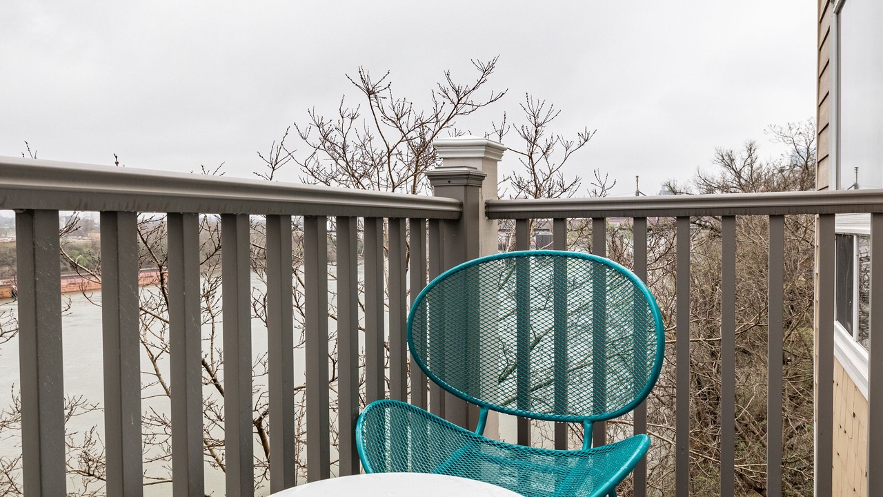 Photo of Outdoor in East Bank