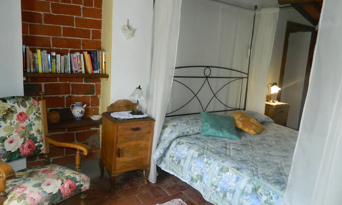 Photo of Bedroom in Pescia