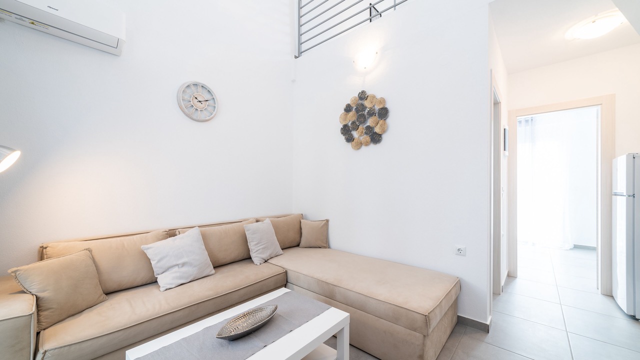 Photo of Livingroom in Paralia Ofryniou