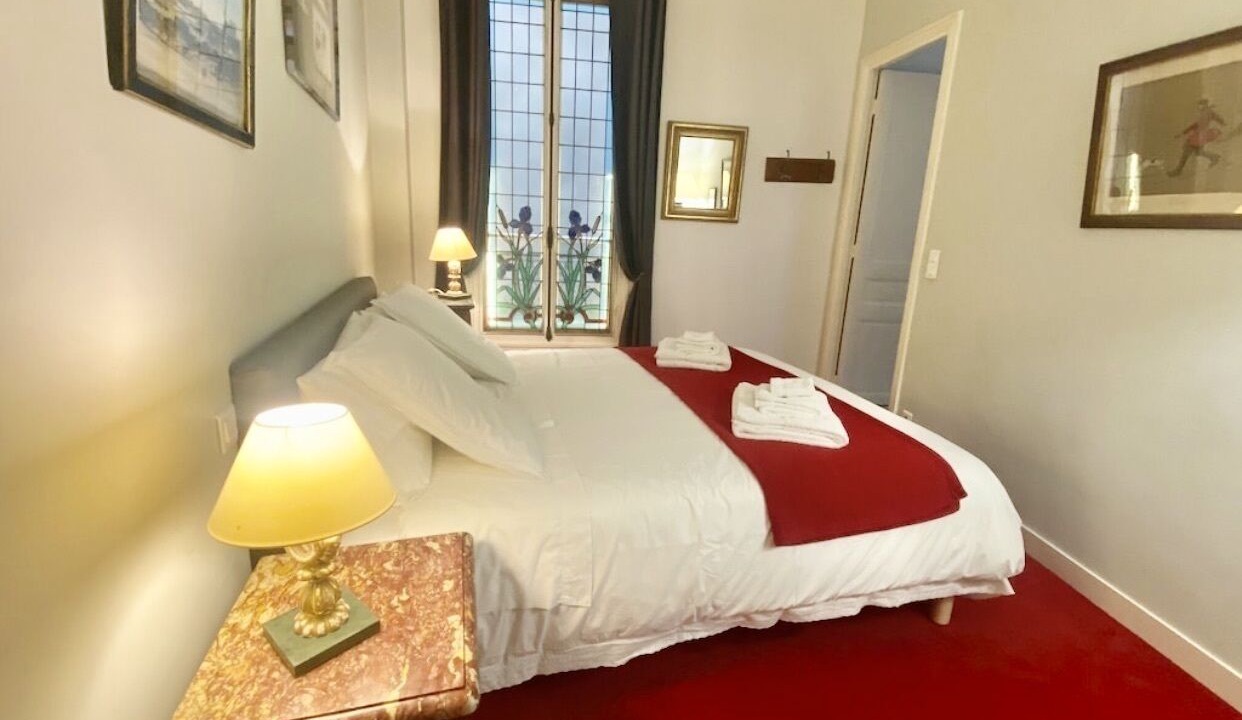 Photo of Bedroom in Quinze-Vingts