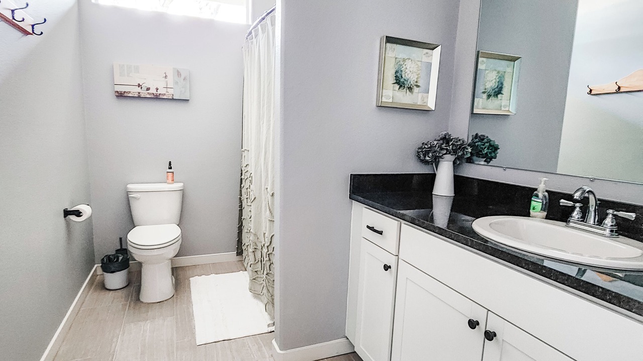Photo of Bathroom in Shady Cove
