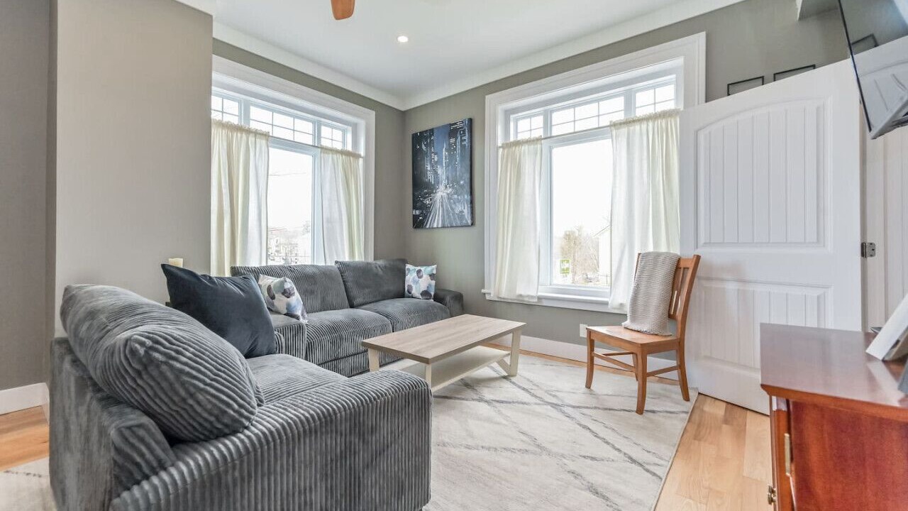 Photo of Livingroom in Elora