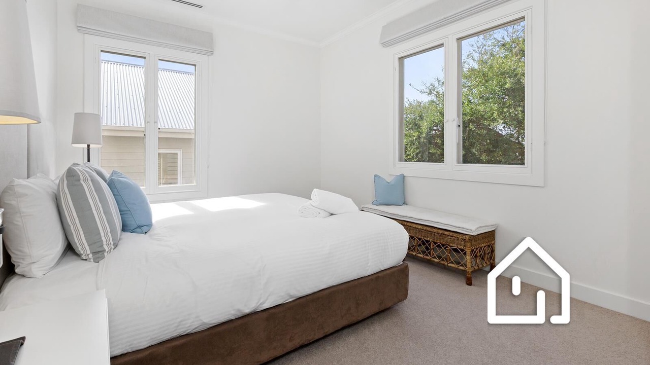 Photo of Bedroom in Portsea