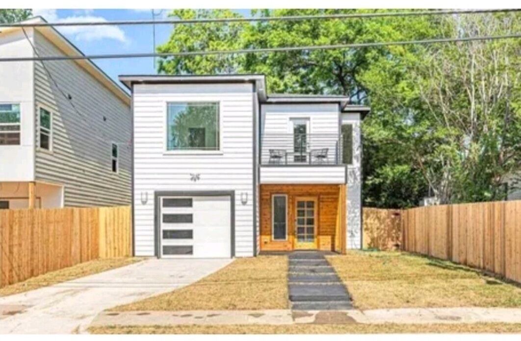 Photo of Outdoor in West Dallas