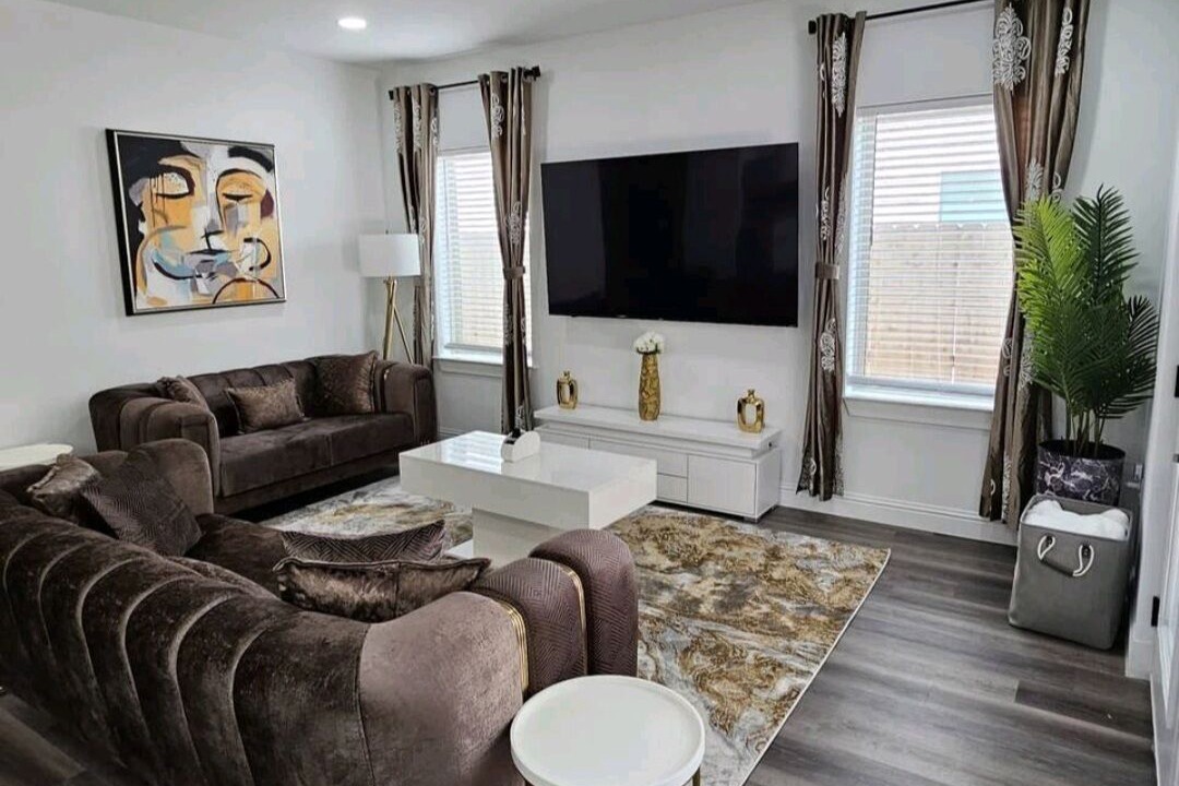Photo of Livingroom in West Dallas