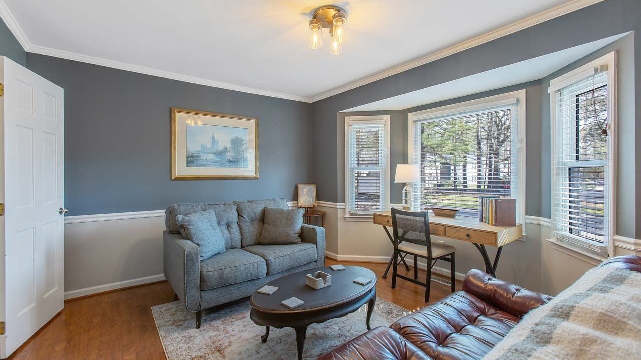Photo of Livingroom in North Raleigh
