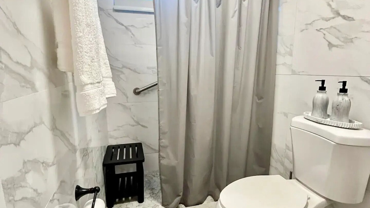 Photo of Bathroom in Isabel II