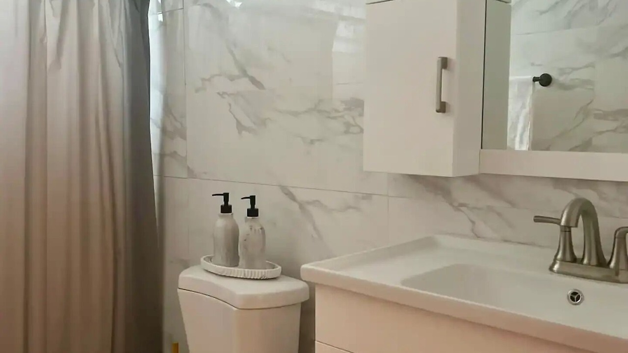Photo of Bathroom in Isabel II
