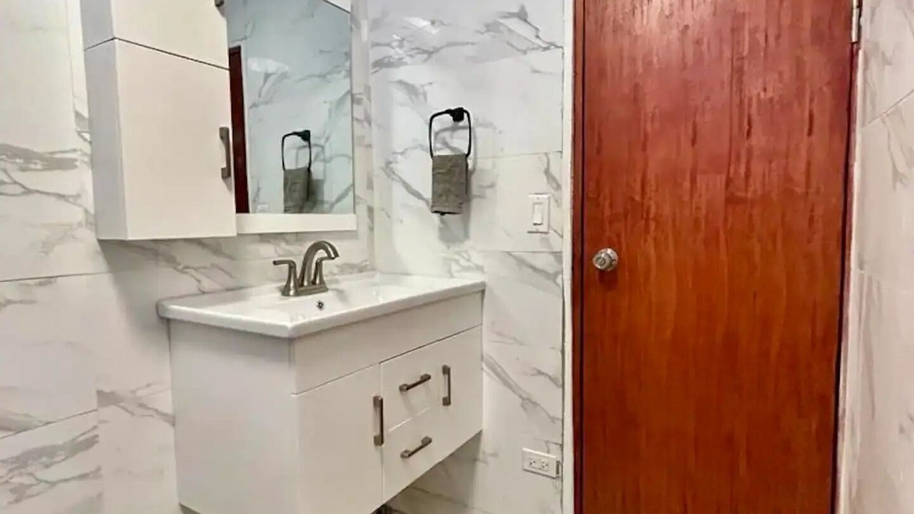 Photo of Bathroom in Isabel II