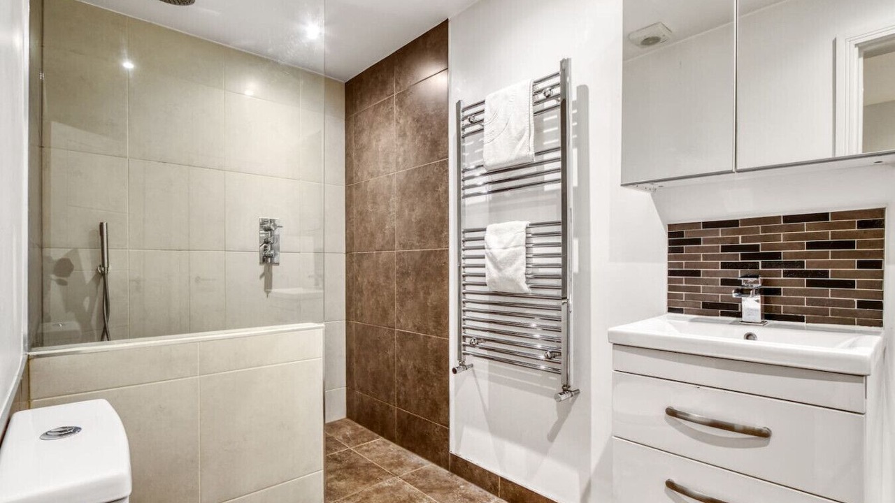 Photo of Bathroom in Southfields