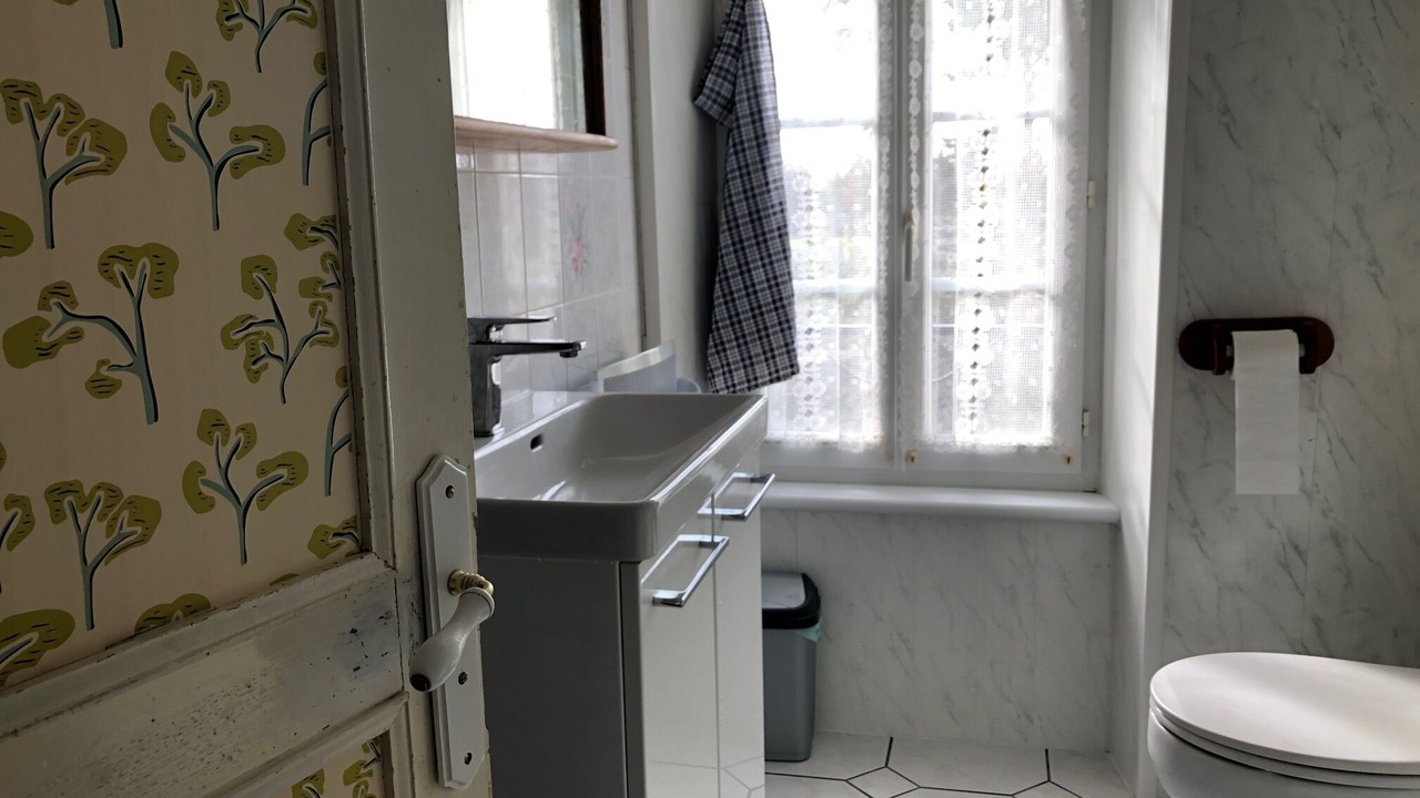 Photo of Bathroom in Cleden-Cap-Sizun