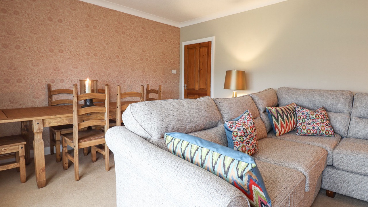 Photo of Livingroom in Penrhyn Bay