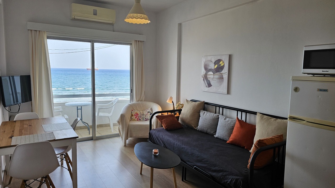 Photo of Livingroom in Larnaca City Centre