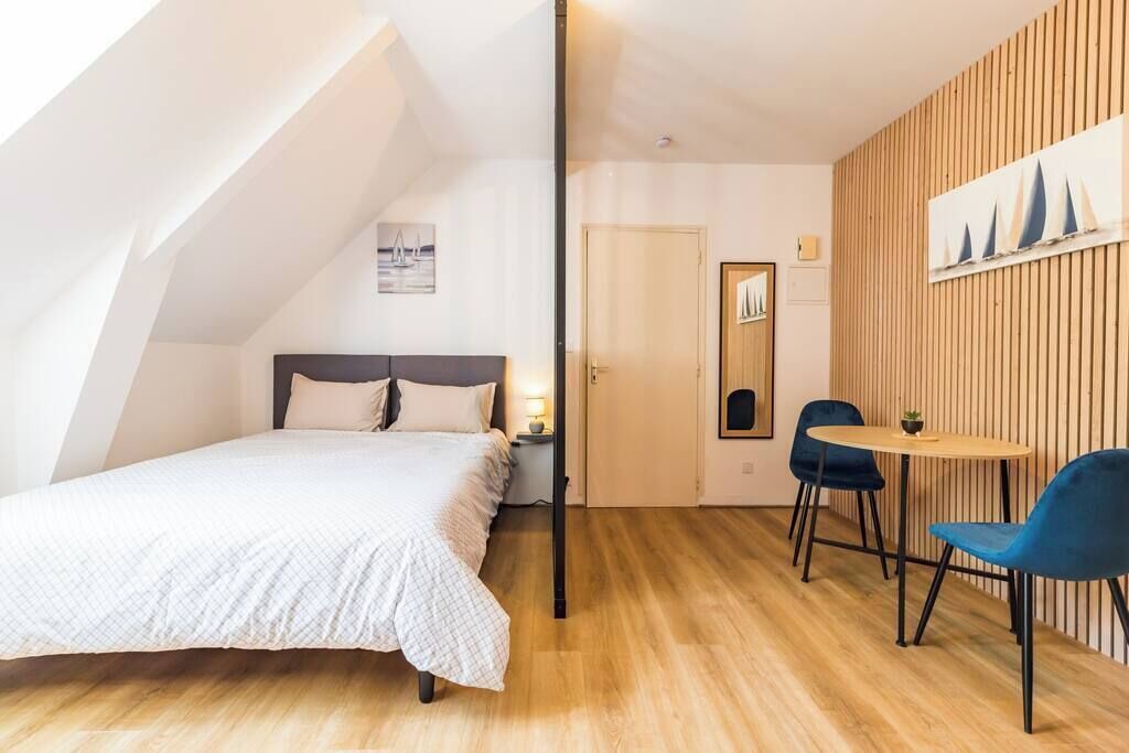 Photo of Bedroom in Guingamp
