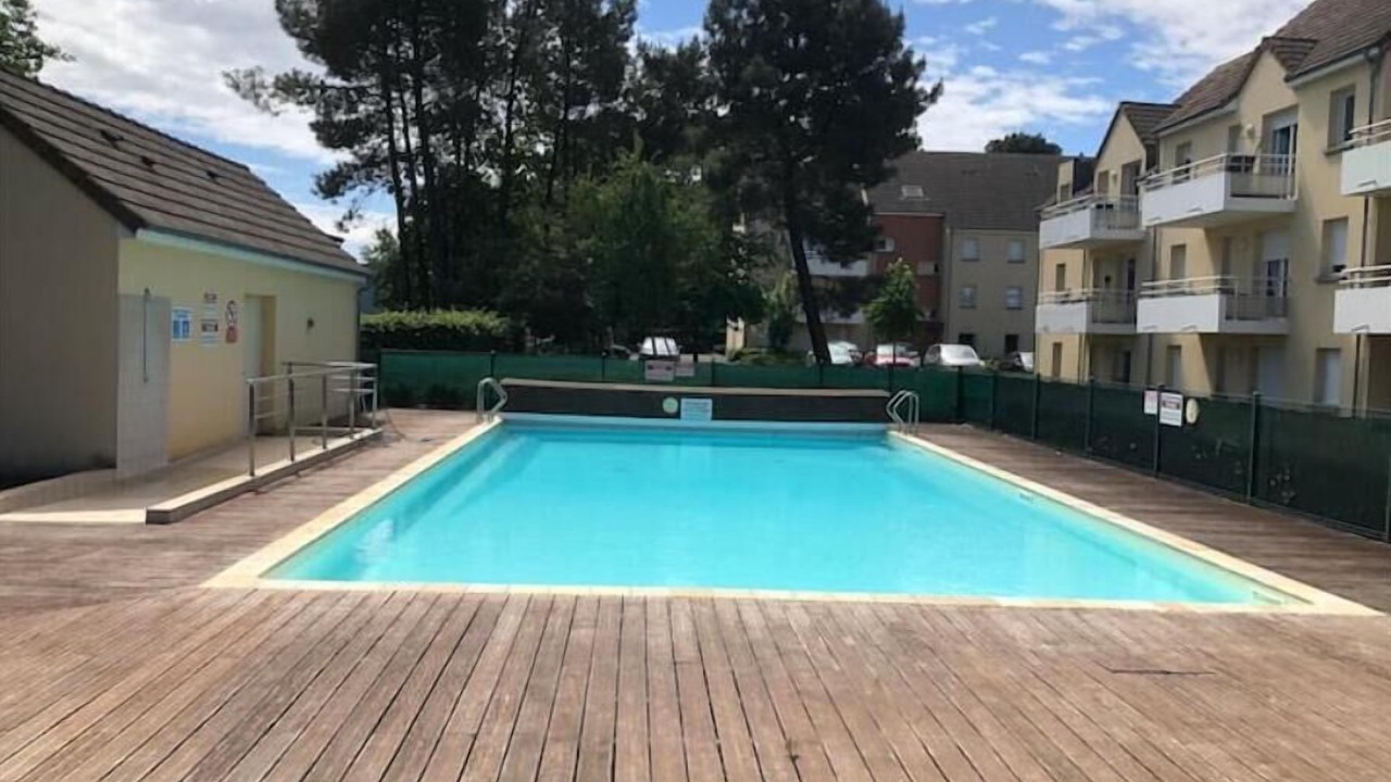 Photo of Outdoor in Pin - Vert Galant