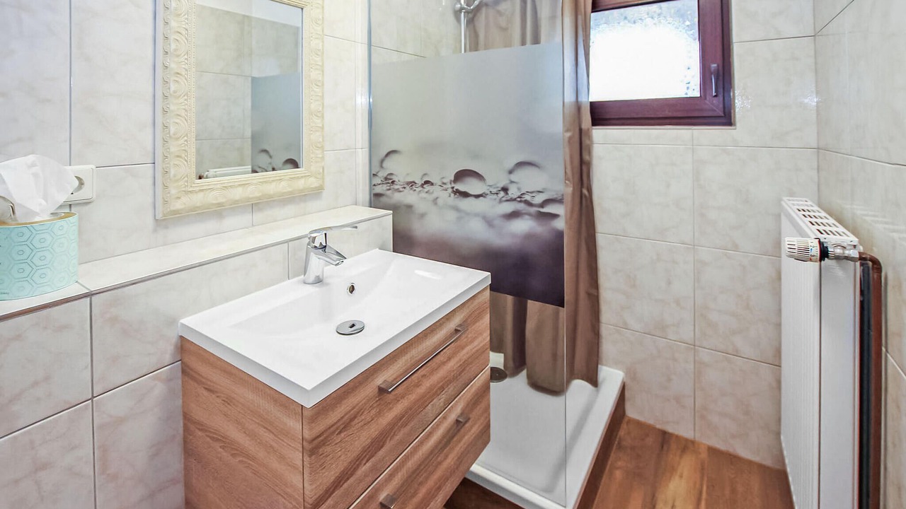 Photo of Bathroom in Lychen