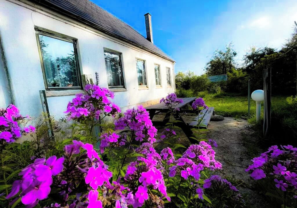 Photo of Outdoor in Give