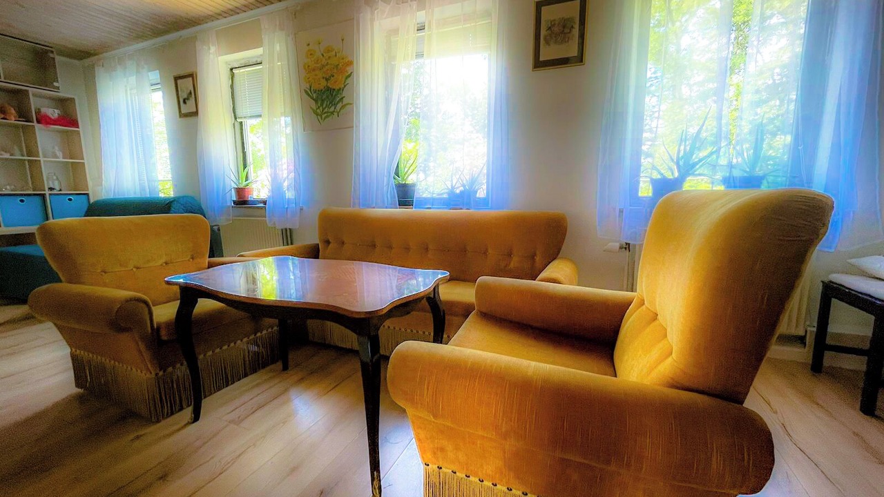 Photo of Livingroom in Give