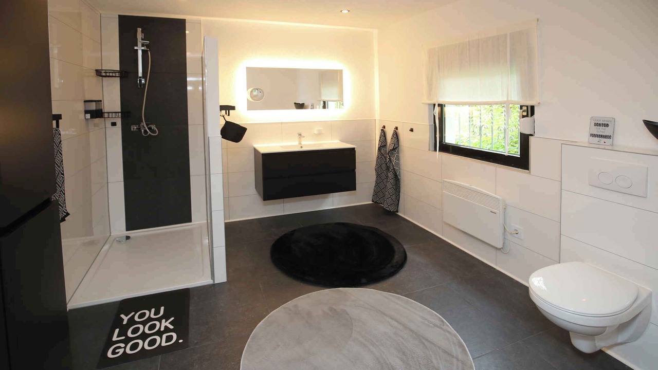 Photo of Bathroom in Kamp-Bornhofen