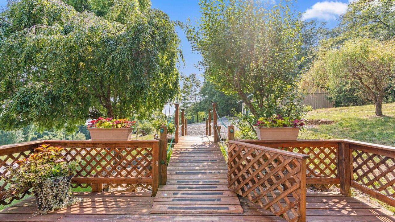 Photo of Outdoor in Mattawana