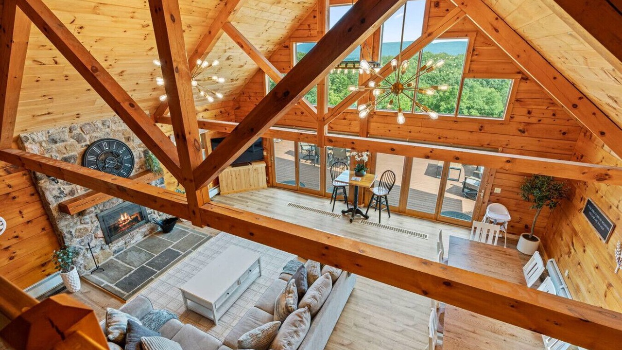 Photo of Livingroom in Mattawana