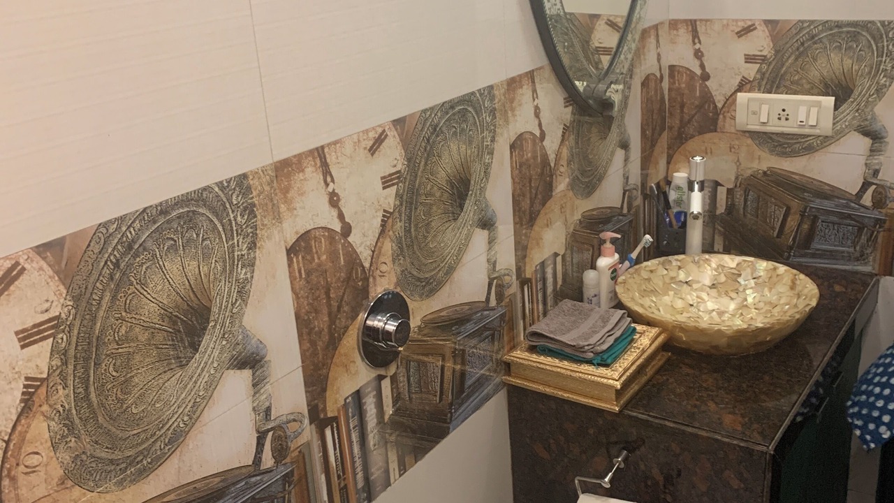 Photo of Bathroom in Versova