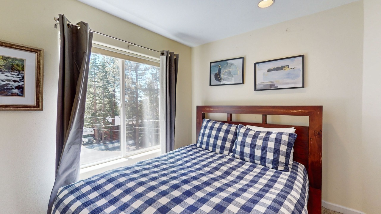Photo of Bedroom in Upper Kingsbury