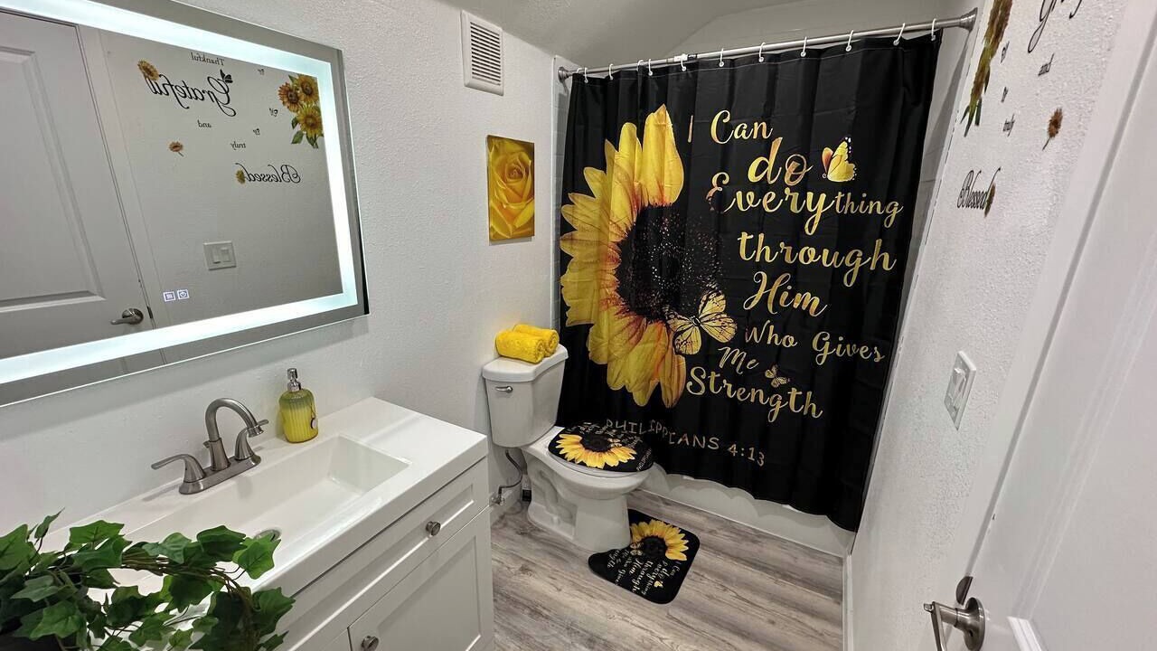 Photo of Bathroom in West Arlington