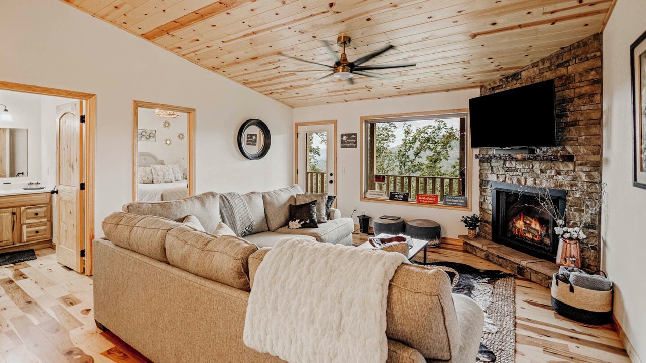 Photo of Livingroom in Murphy