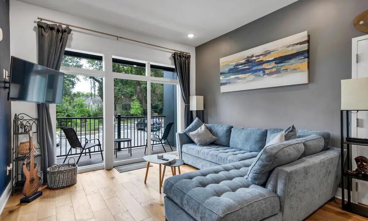 Photo of Bedroom in Inglewood