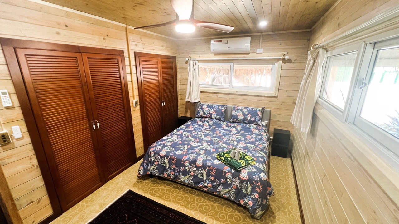 Photo of Bedroom in Arorangi