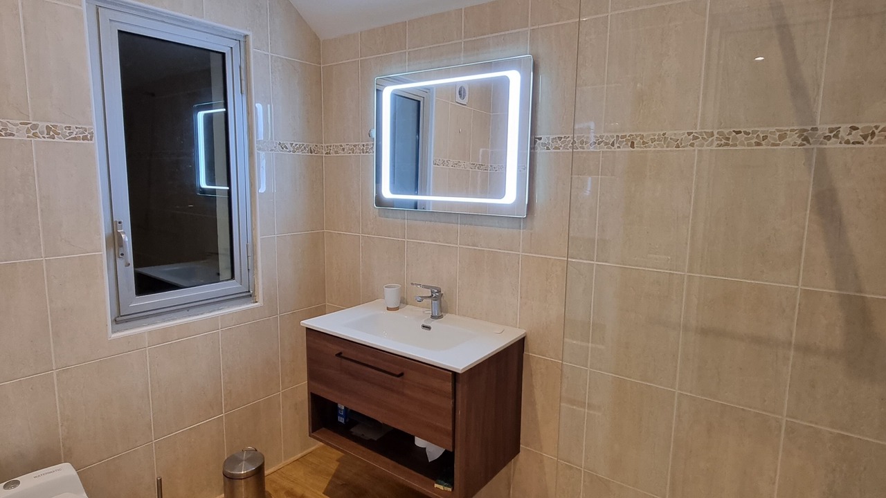 Photo of Bathroom in Gourin