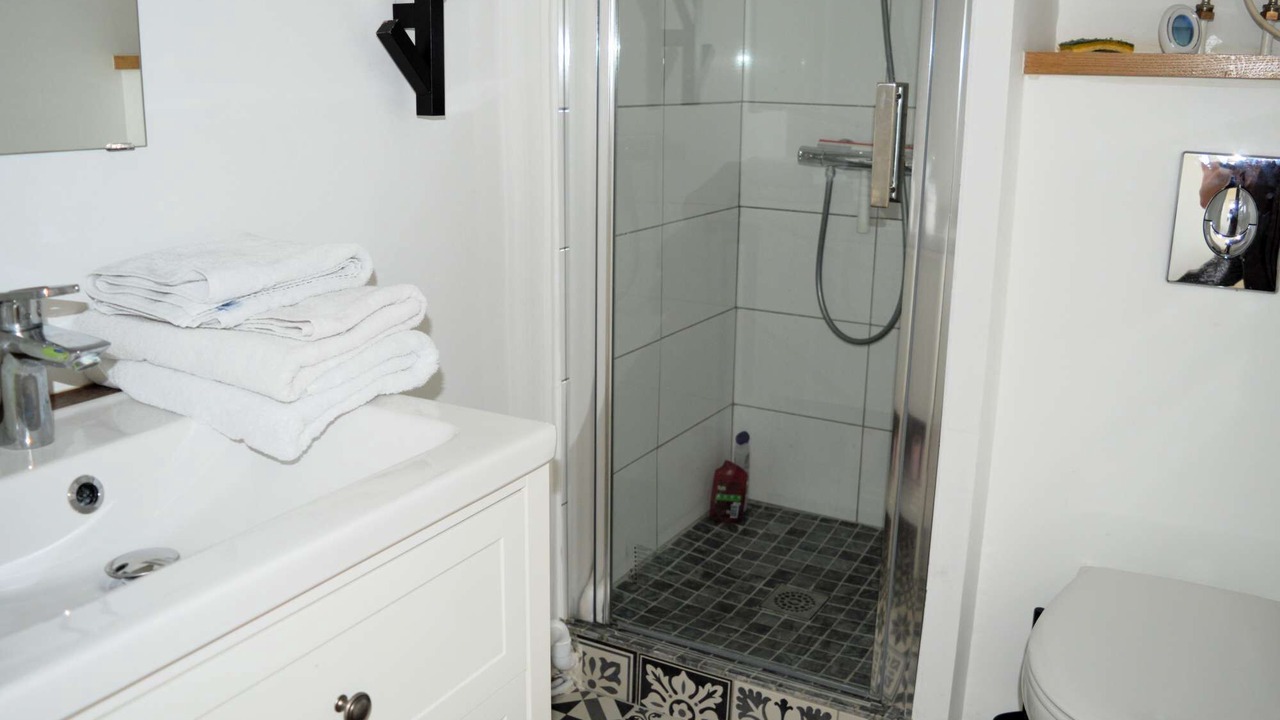 Photo of Bathroom in Courseulles-sur-Mer