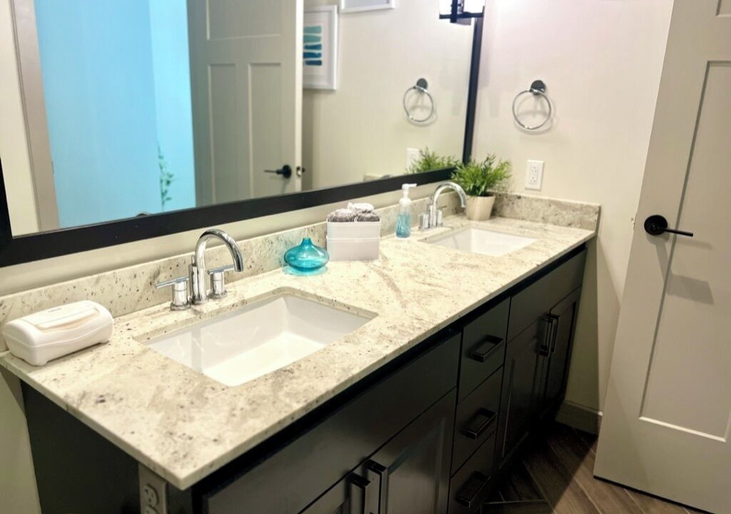 Photo of Bathroom in Uptown