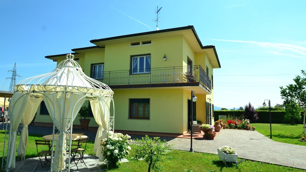 Photo of Outdoor in Montecarlo