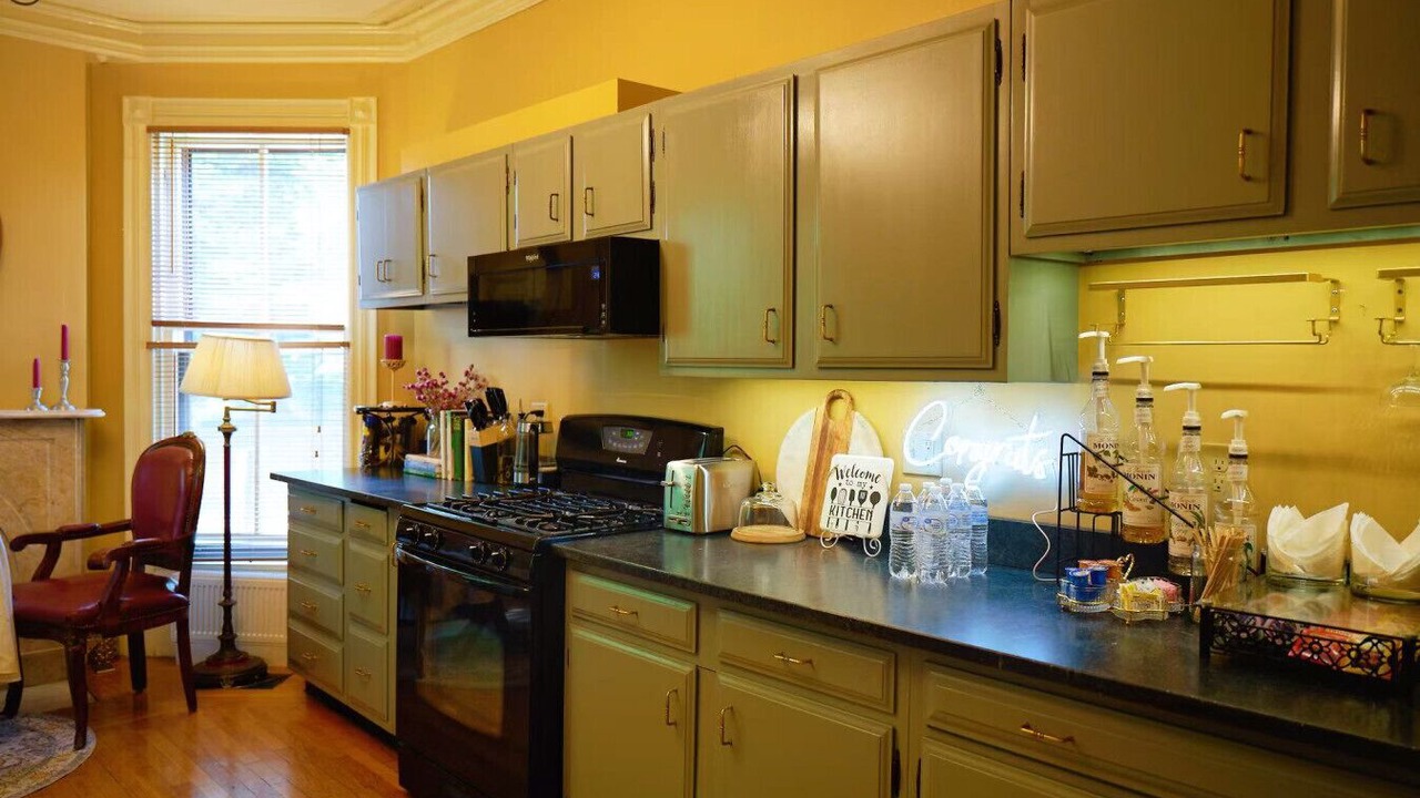 Photo of Kitchen in College Hill