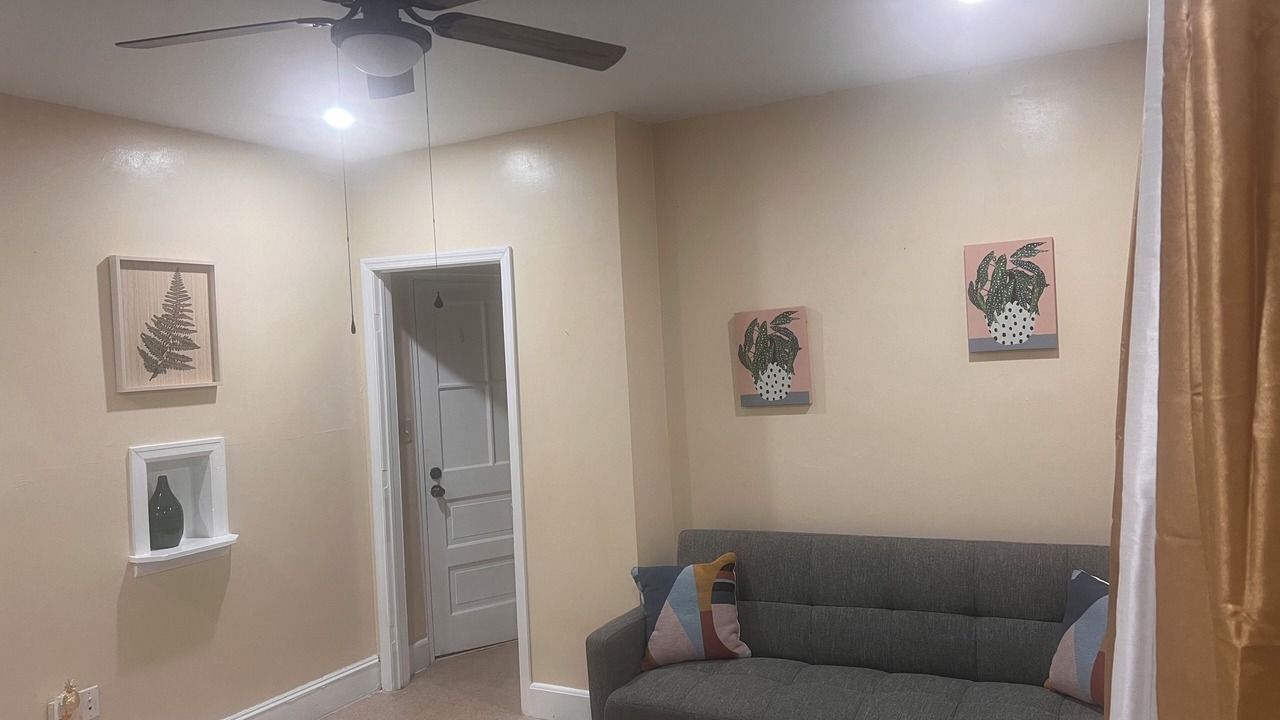 Photo of Livingroom in Hazleton