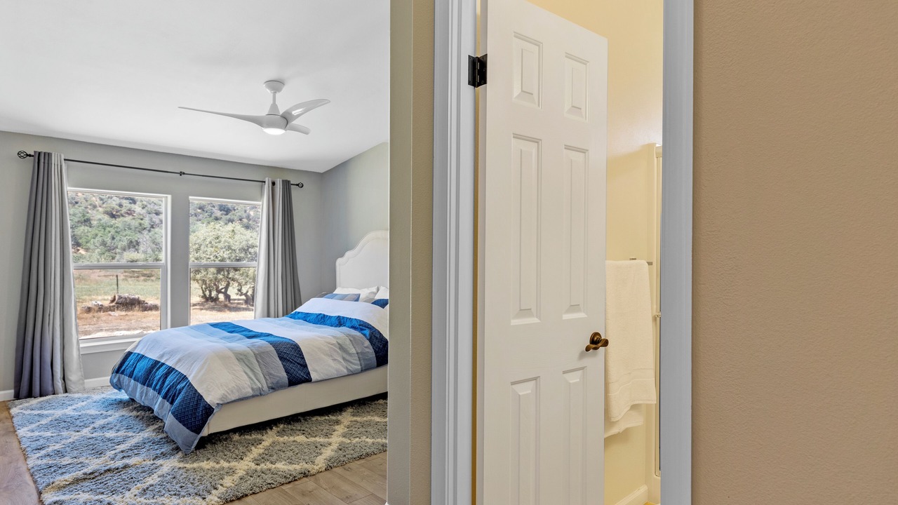 Photo of Bedroom in Tehachapi